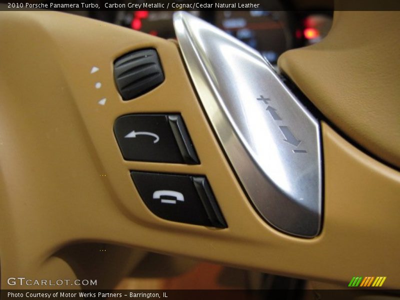 Controls of 2010 Panamera Turbo