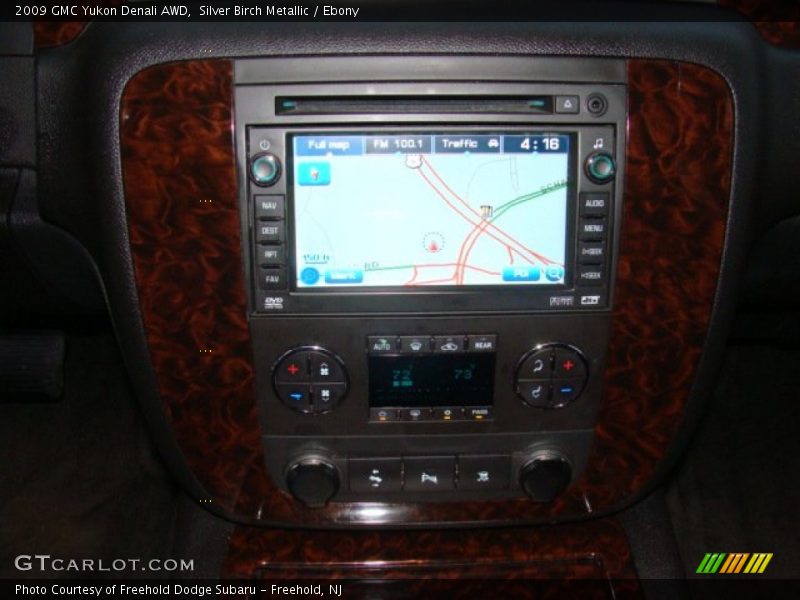 Silver Birch Metallic / Ebony 2009 GMC Yukon Denali AWD
