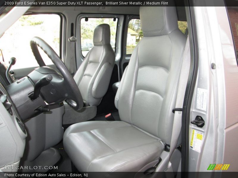 Brilliant Silver Metallic / Medium Flint 2009 Ford E Series Van E350 Super Duty XLT Passenger