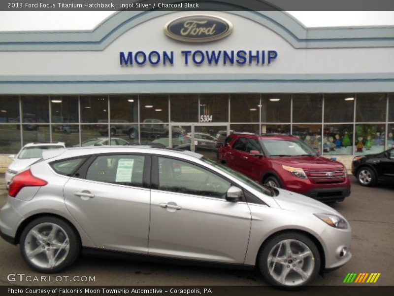 Ingot Silver / Charcoal Black 2013 Ford Focus Titanium Hatchback