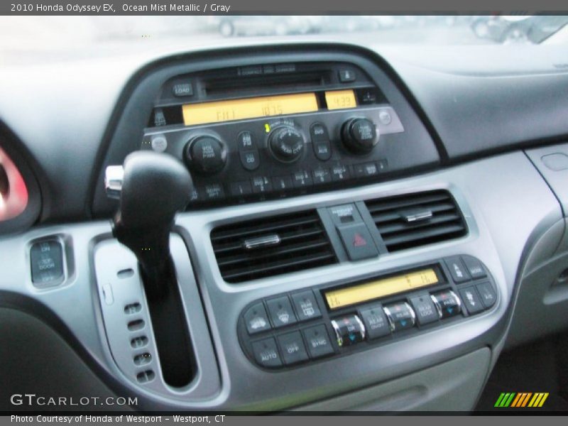 Ocean Mist Metallic / Gray 2010 Honda Odyssey EX