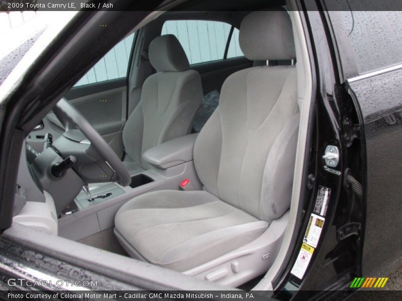 Black / Ash 2009 Toyota Camry LE
