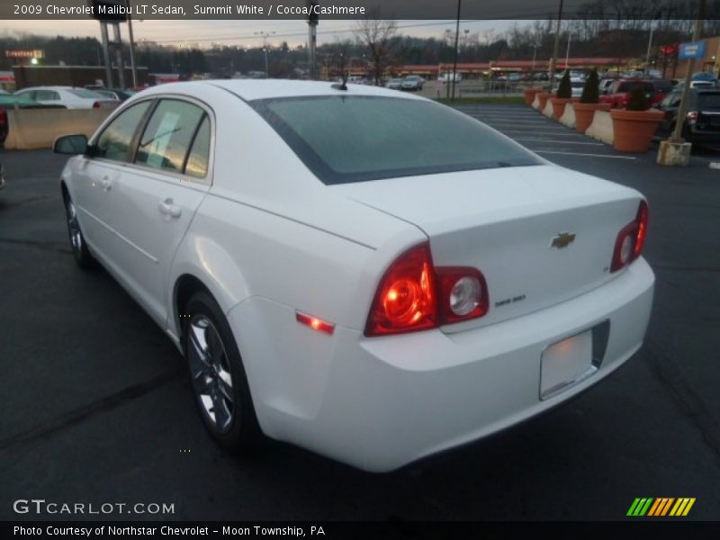 Summit White / Cocoa/Cashmere 2009 Chevrolet Malibu LT Sedan