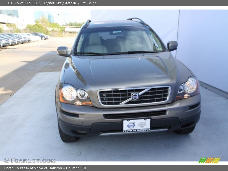 Oyster Gray Metallic / Soft Beige 2010 Volvo XC90 3.2