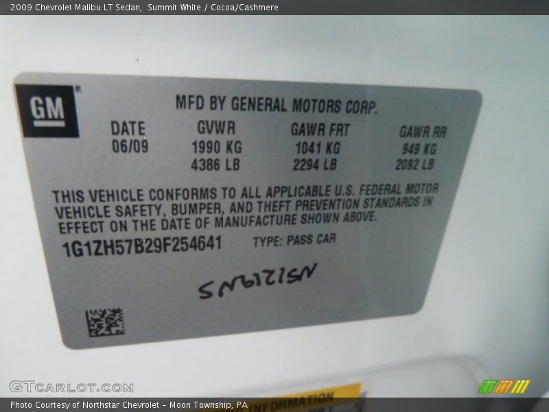 Summit White / Cocoa/Cashmere 2009 Chevrolet Malibu LT Sedan