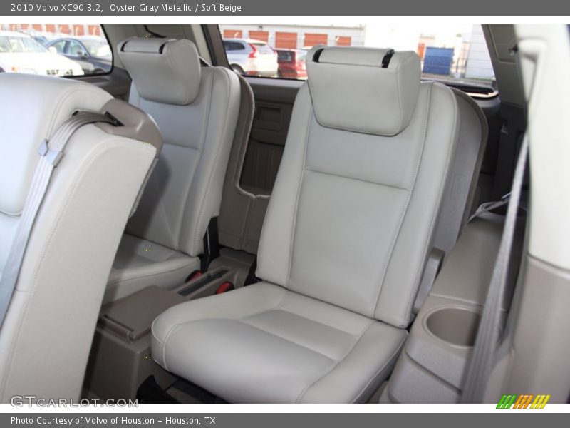 Oyster Gray Metallic / Soft Beige 2010 Volvo XC90 3.2