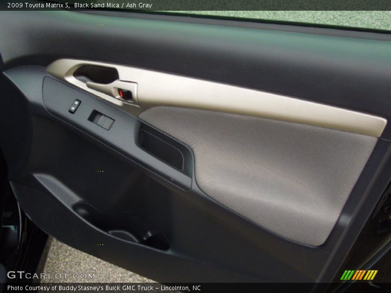 Black Sand Mica / Ash Gray 2009 Toyota Matrix S