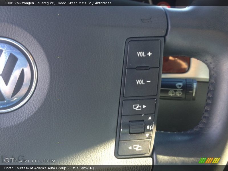 Reed Green Metallic / Anthracite 2006 Volkswagen Touareg V6