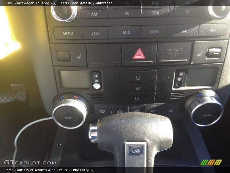 Reed Green Metallic / Anthracite 2006 Volkswagen Touareg V6
