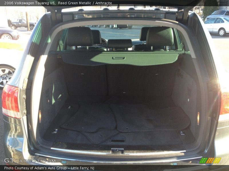 Reed Green Metallic / Anthracite 2006 Volkswagen Touareg V6