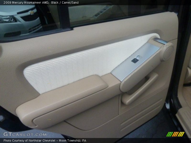 Black / Camel/Sand 2009 Mercury Mountaineer AWD