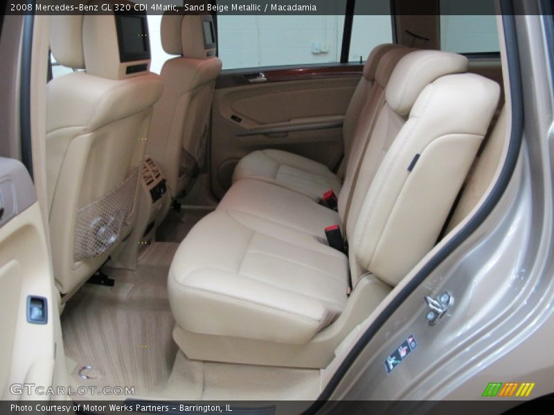 Sand Beige Metallic / Macadamia 2008 Mercedes-Benz GL 320 CDI 4Matic