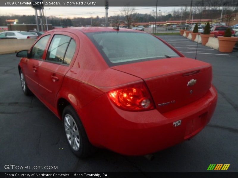 Victory Red / Gray 2009 Chevrolet Cobalt LS Sedan