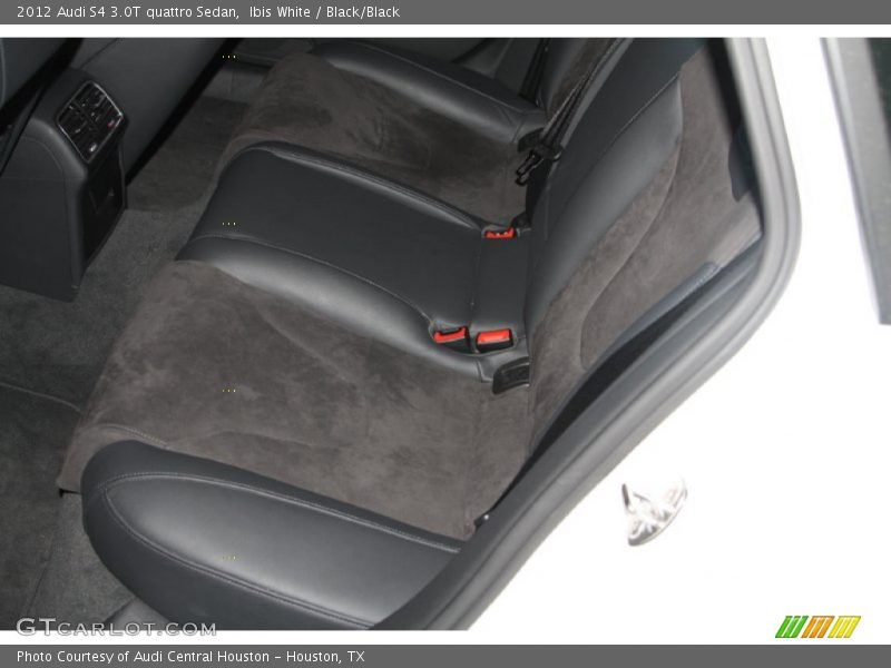 Ibis White / Black/Black 2012 Audi S4 3.0T quattro Sedan