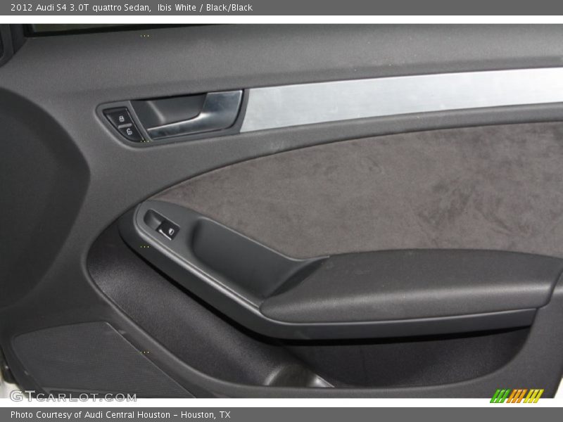 Ibis White / Black/Black 2012 Audi S4 3.0T quattro Sedan