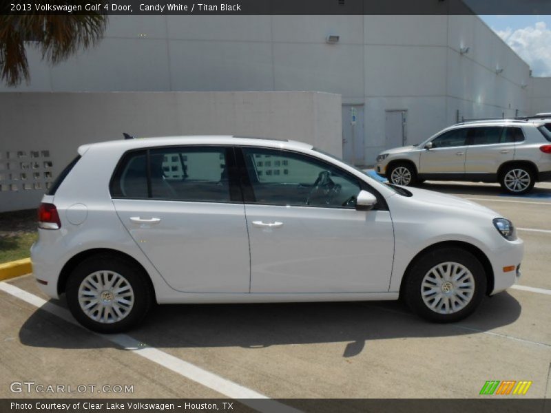 Candy White / Titan Black 2013 Volkswagen Golf 4 Door