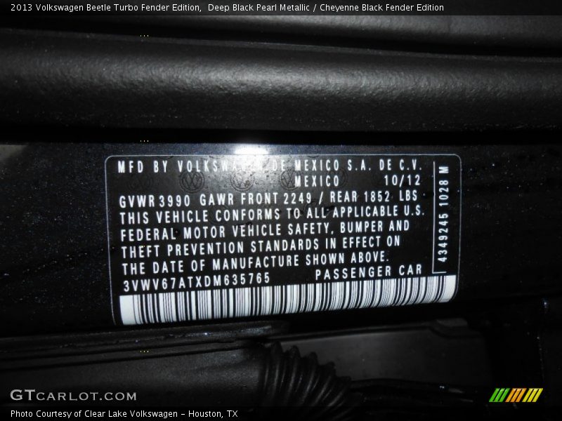 Deep Black Pearl Metallic / Cheyenne Black Fender Edition 2013 Volkswagen Beetle Turbo Fender Edition
