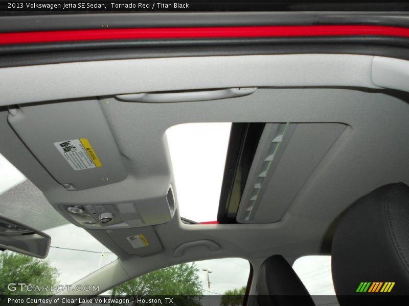 Tornado Red / Titan Black 2013 Volkswagen Jetta SE Sedan