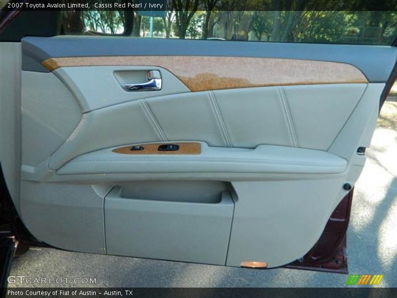 Cassis Red Pearl / Ivory 2007 Toyota Avalon Limited