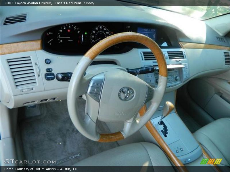 Cassis Red Pearl / Ivory 2007 Toyota Avalon Limited
