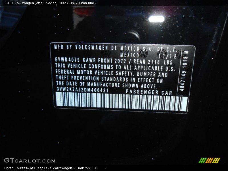 Black Uni / Titan Black 2013 Volkswagen Jetta S Sedan