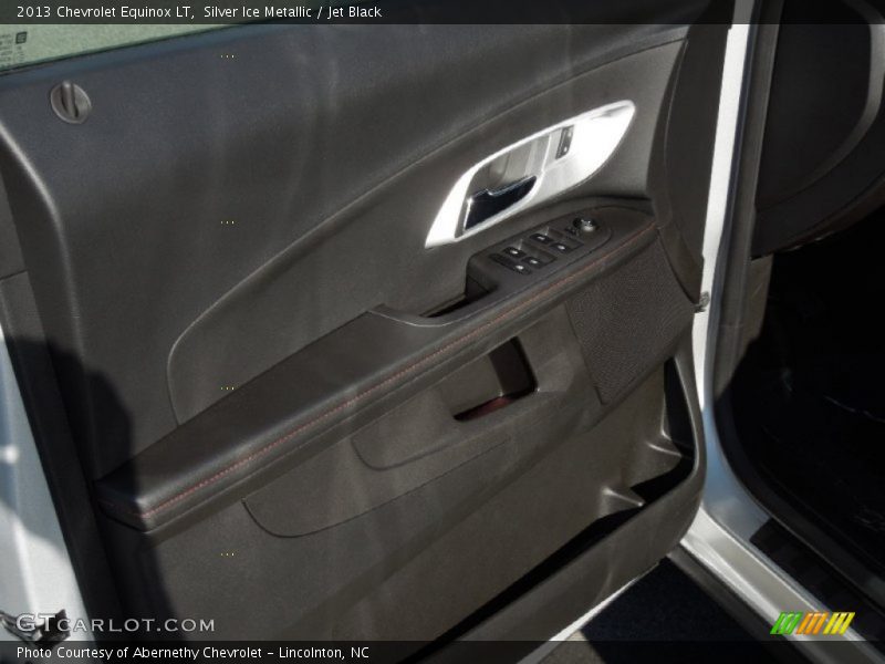 Silver Ice Metallic / Jet Black 2013 Chevrolet Equinox LT