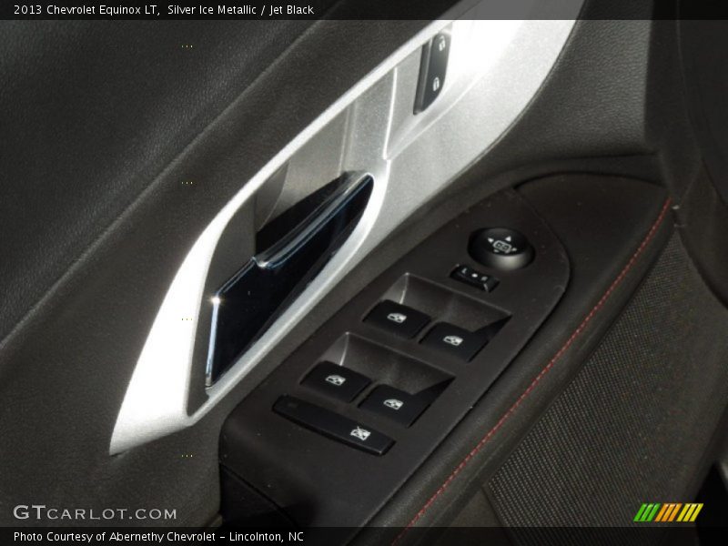 Silver Ice Metallic / Jet Black 2013 Chevrolet Equinox LT