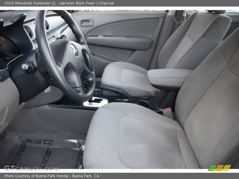 Labrador Black Pearl / Charcoal 2003 Mitsubishi Outlander LS