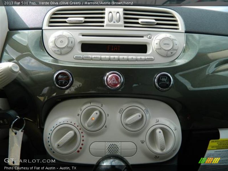 Verde Oliva (Olive Green) / Marrone/Avorio (Brown/Ivory) 2013 Fiat 500 Pop