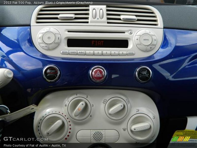 Azzuro (Blue) / Grigio/Avorio (Gray/Ivory) 2013 Fiat 500 Pop