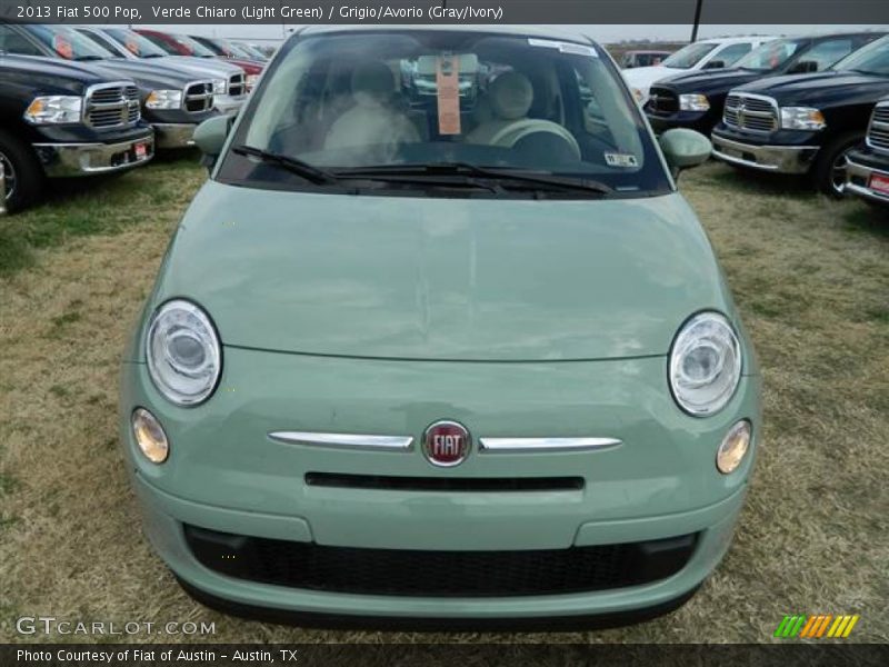 Verde Chiaro (Light Green) / Grigio/Avorio (Gray/Ivory) 2013 Fiat 500 Pop