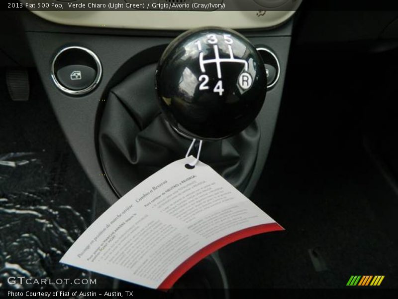 Verde Chiaro (Light Green) / Grigio/Avorio (Gray/Ivory) 2013 Fiat 500 Pop