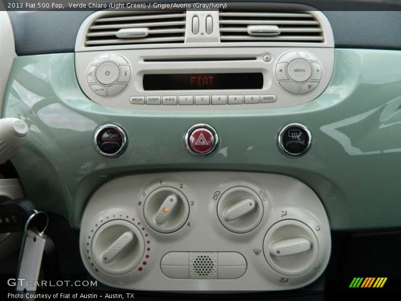 Verde Chiaro (Light Green) / Grigio/Avorio (Gray/Ivory) 2013 Fiat 500 Pop