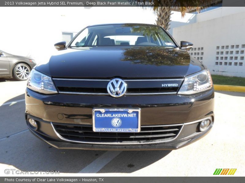 Deep Black Pearl Metallic / Titan Black 2013 Volkswagen Jetta Hybrid SEL Premium