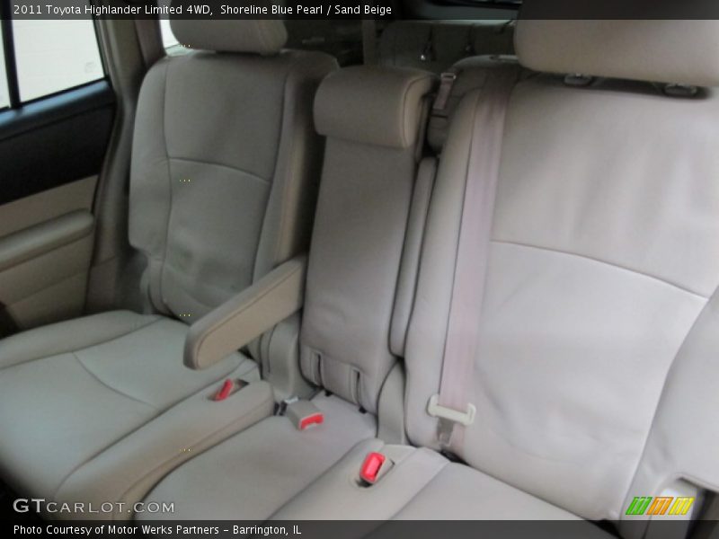 Shoreline Blue Pearl / Sand Beige 2011 Toyota Highlander Limited 4WD