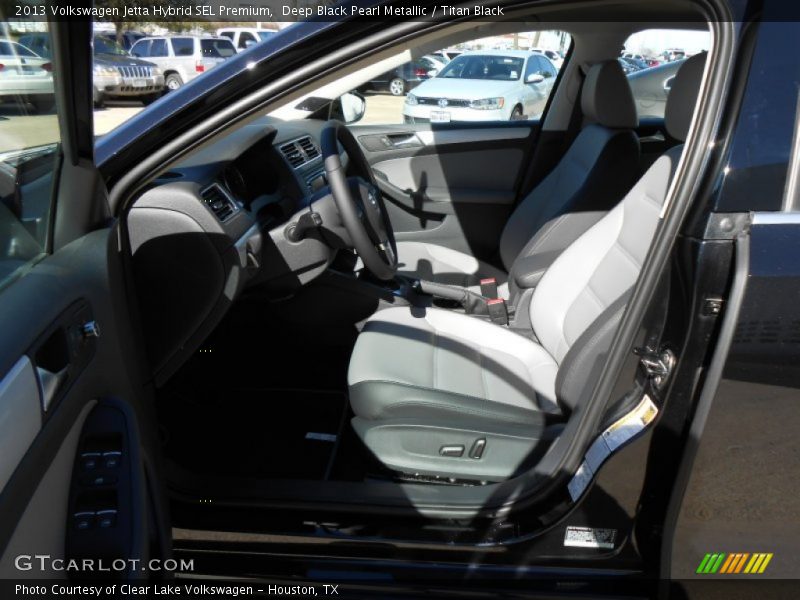  2013 Jetta Hybrid SEL Premium Titan Black Interior