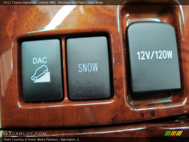 Shoreline Blue Pearl / Sand Beige 2011 Toyota Highlander Limited 4WD