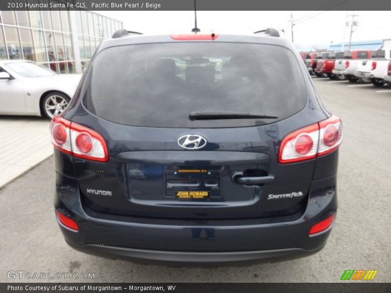 Pacific Blue Pearl / Beige 2010 Hyundai Santa Fe GLS