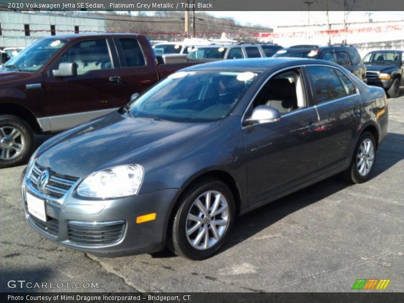 Platinum Grey Metallic / Titan Black 2010 Volkswagen Jetta SE Sedan