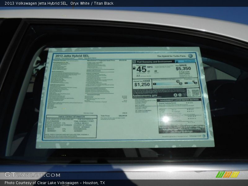 Oryx White / Titan Black 2013 Volkswagen Jetta Hybrid SEL