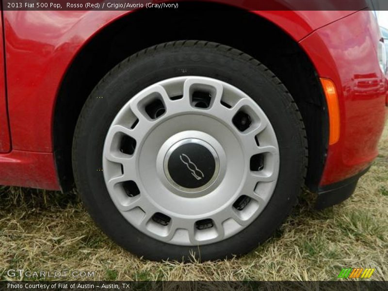 Rosso (Red) / Grigio/Avorio (Gray/Ivory) 2013 Fiat 500 Pop
