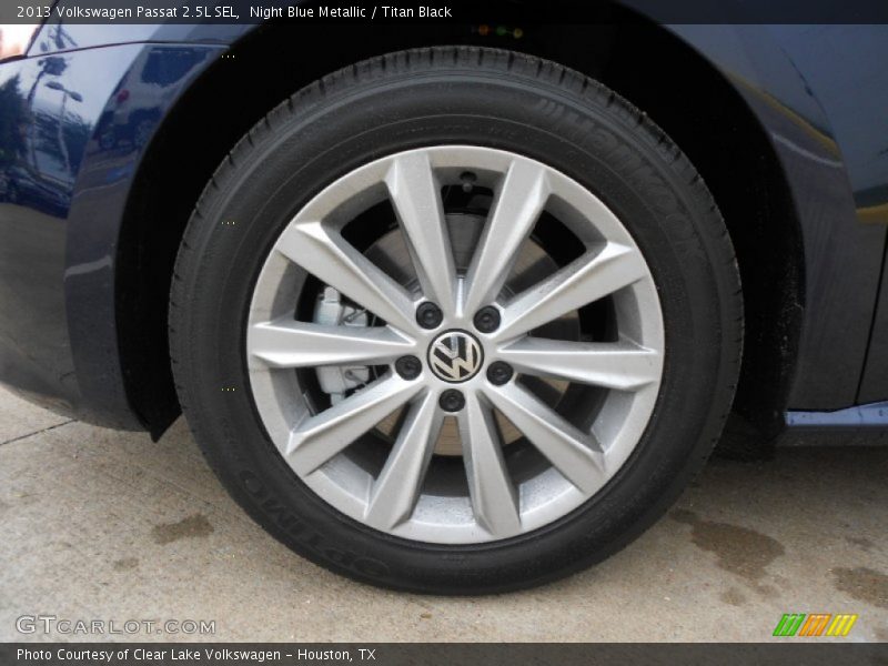Night Blue Metallic / Titan Black 2013 Volkswagen Passat 2.5L SEL