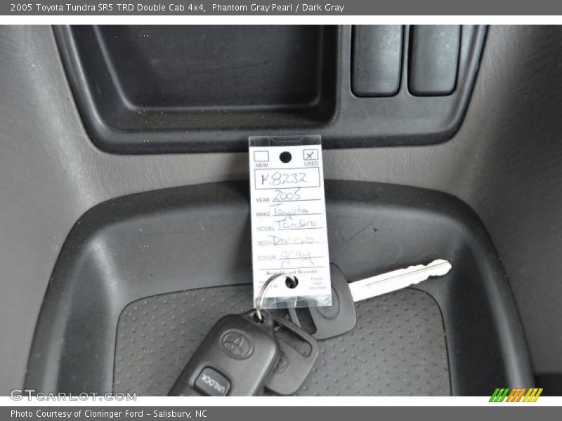 Phantom Gray Pearl / Dark Gray 2005 Toyota Tundra SR5 TRD Double Cab 4x4