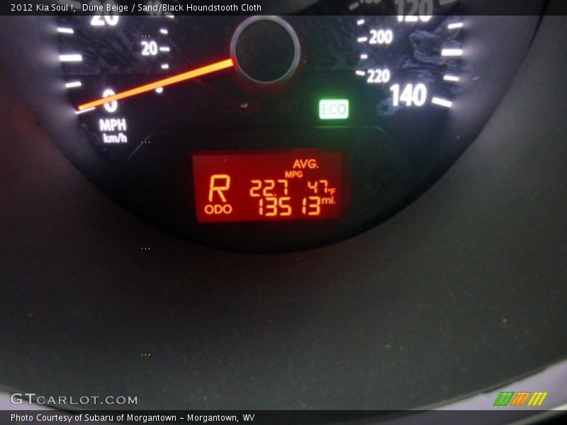 Dune Beige / Sand/Black Houndstooth Cloth 2012 Kia Soul !