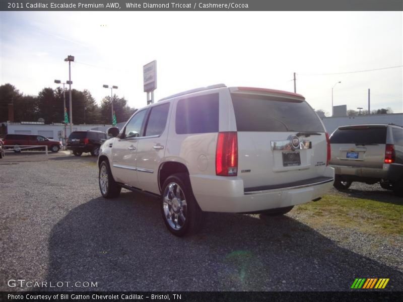 White Diamond Tricoat / Cashmere/Cocoa 2011 Cadillac Escalade Premium AWD