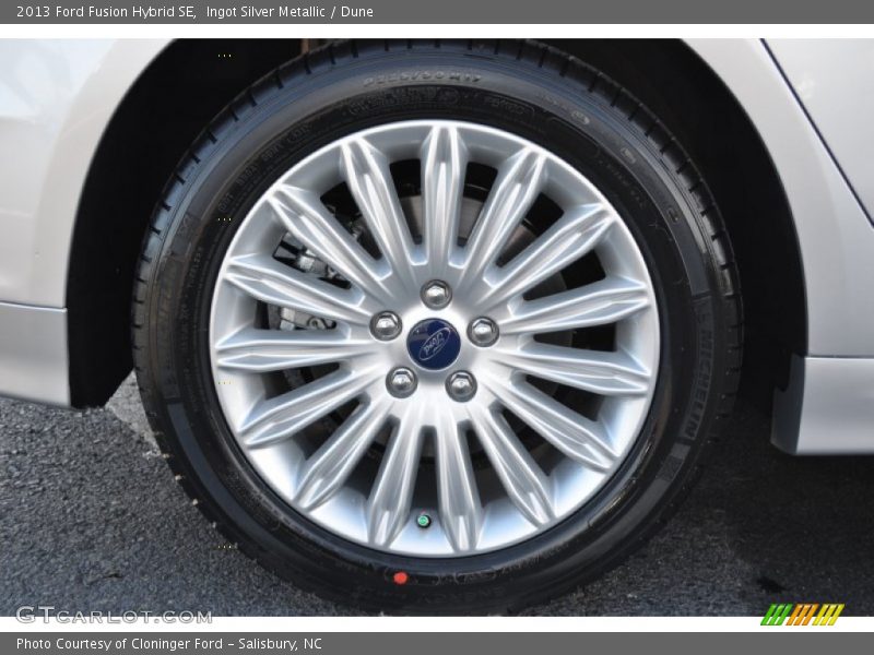  2013 Fusion Hybrid SE Wheel