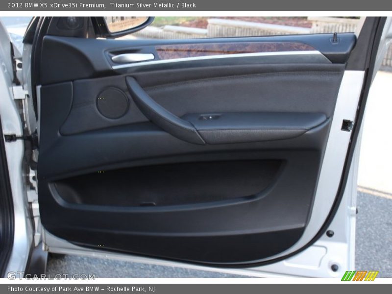 Titanium Silver Metallic / Black 2012 BMW X5 xDrive35i Premium