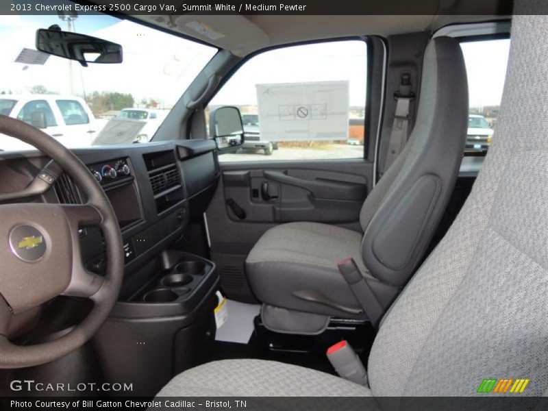 Summit White / Medium Pewter 2013 Chevrolet Express 2500 Cargo Van