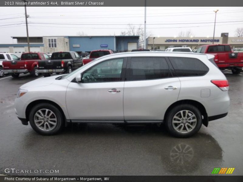 Brilliant Silver / Charcoal 2013 Nissan Pathfinder S 4x4