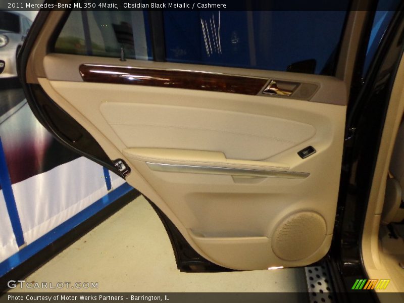 Obsidian Black Metallic / Cashmere 2011 Mercedes-Benz ML 350 4Matic